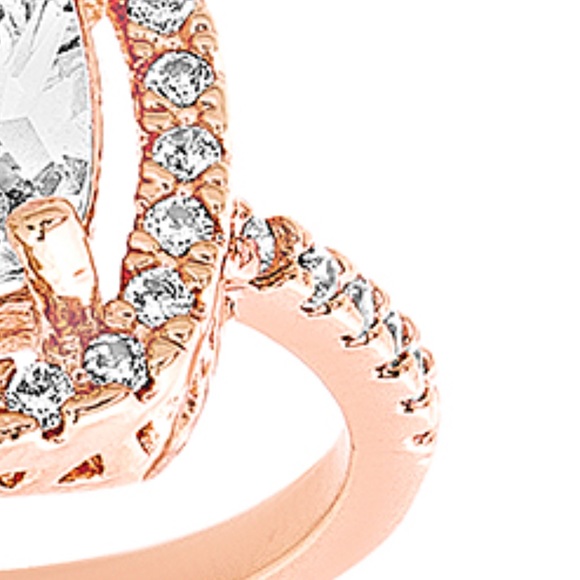 💎HPx2💎Super Gorgeos Halo Square Ring - Picture 3 of 9